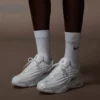 Hot Step 2 ‘Drake N0CTA White’