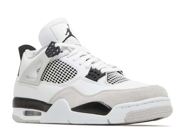 jordan-retro-4-military-black-1.webp JORDAN RETRO 4 ‘MILITARY BLACK’