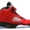 JORDAN RETRO 5 ‘RAGING BULL’