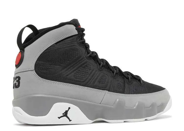 JORDAN RETRO 9 ‘PARTICLE GREY’