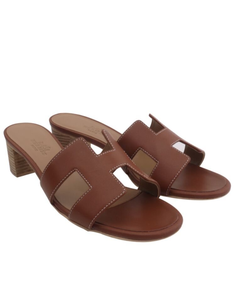 lnxz64uk_01.jpg Hrs – Oasis Sandal