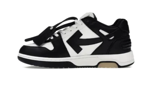 Out Of Office (Bianche e Nere)