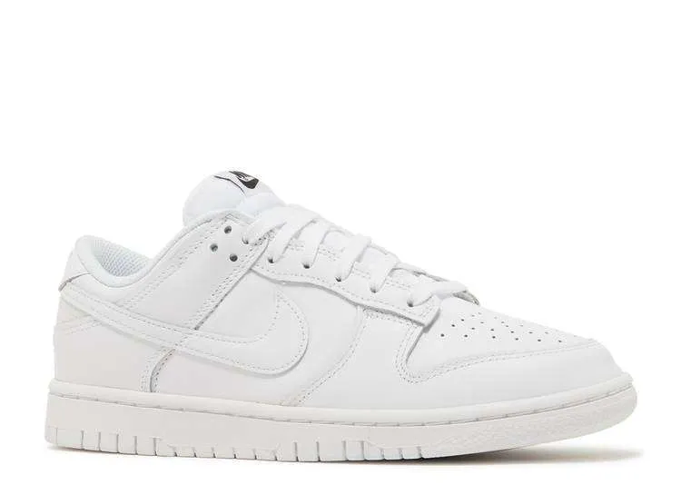 sb-dunk-low-triple-white-1.webp SB DUNK LOW ‘TRIPLE WHITE’