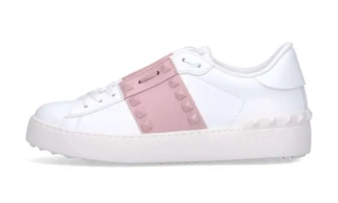 Sneakers «Rockstud Untitled