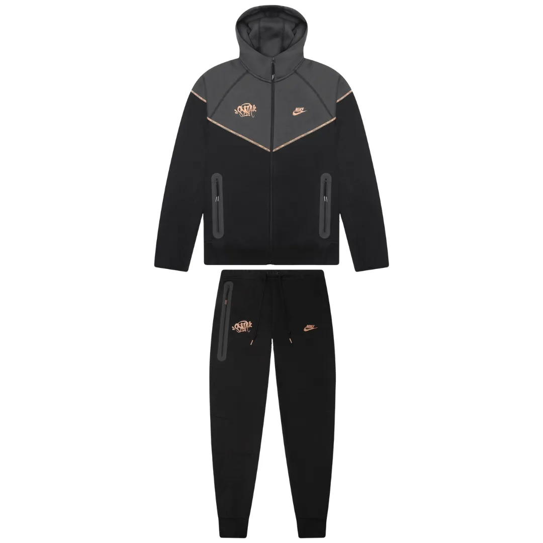 syna-world-tech-tracksuit.webp Syna World Tech Tracksuit