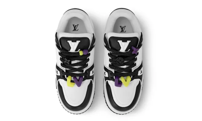 trainer-black-6.webp Trainer Black