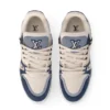 Trainer Blue