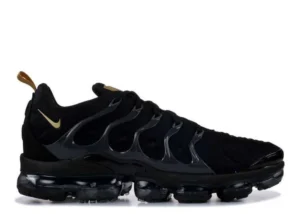 vapormax-plus-33.webp VAPORMAX PLUS