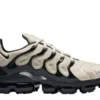 VAPORMAX PLUS