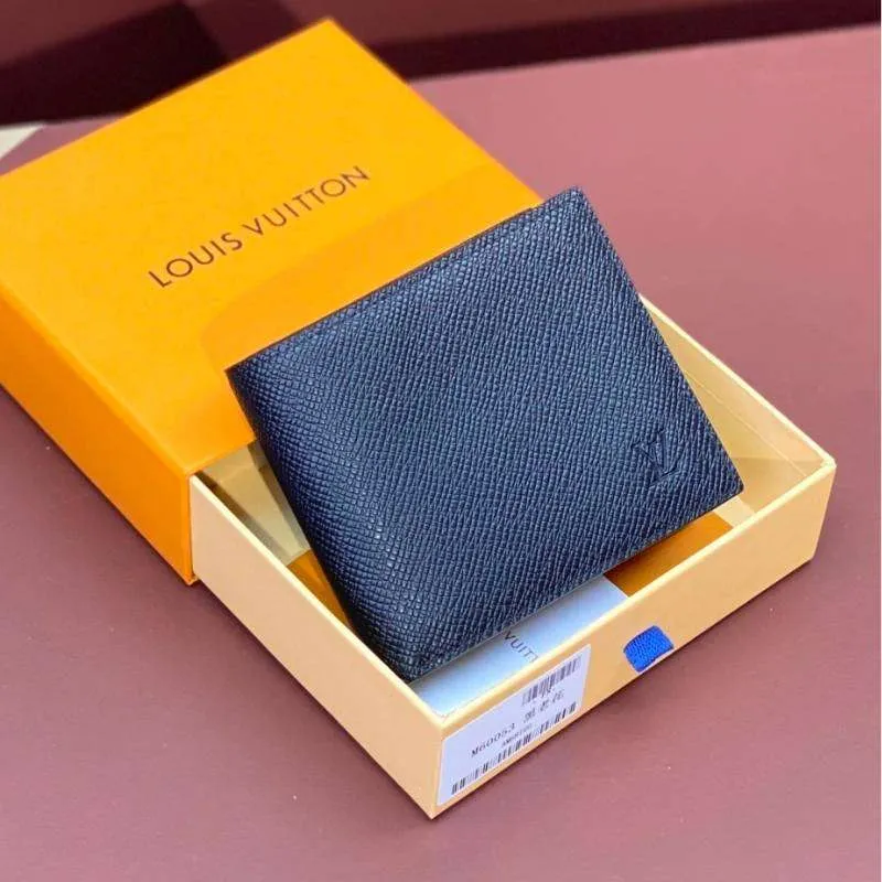wallet-louis-vuitton-lvw038.webp Wallet Louis Vuitton LVW038