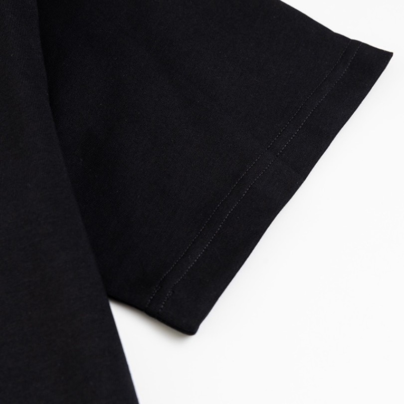 CD T-shirt Black Distressed Logo Couture