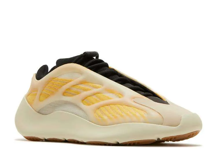 YEEZY 700 V3 ‘MONO SAFFLOWER’