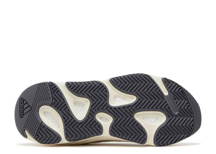 YEEZY BOOST 700 ‘ANALOG’