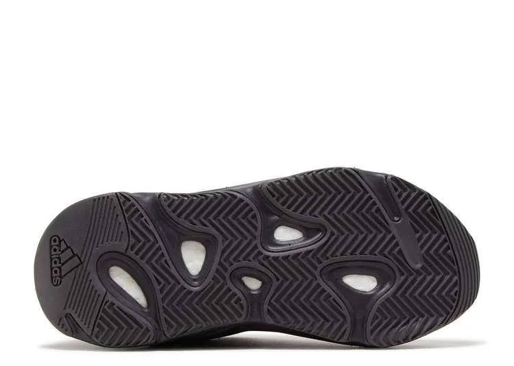 YEEZY BOOST 700 V2 ‘VANTA’