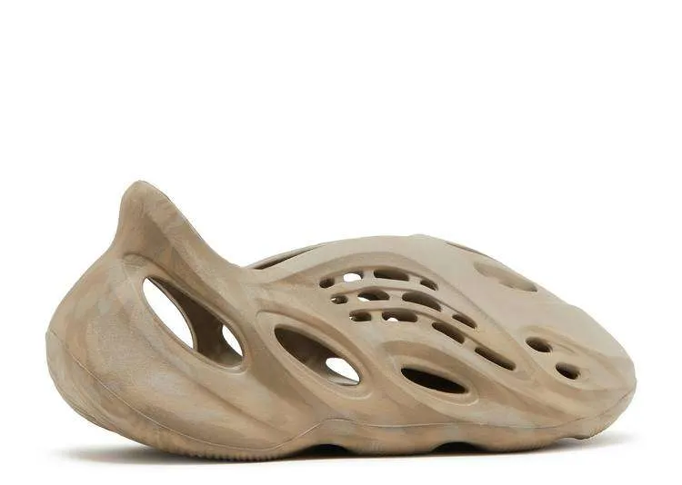 YEEZY FOAM RUNNER ‘STONE SAGE’