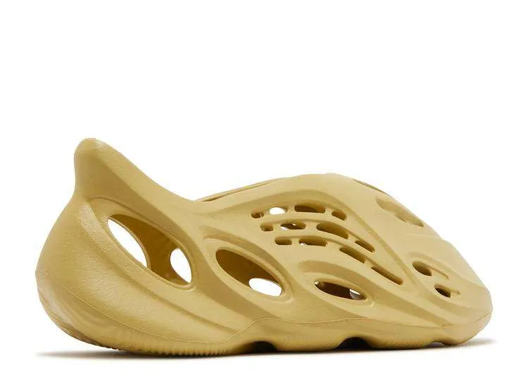 YEEZY FOAM RUNNER ‘SULFUR’